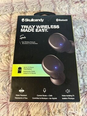 Skullcandy Spoke True Wireless Earbuds - Black. New